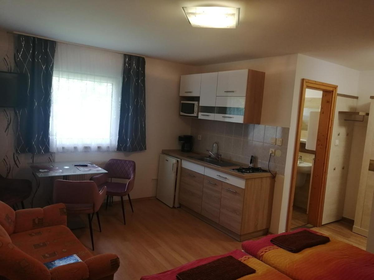 Tuende Apartman Buk Exterior photo