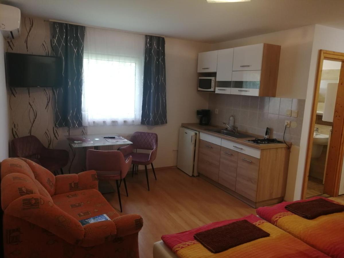 Tuende Apartman Buk Exterior photo